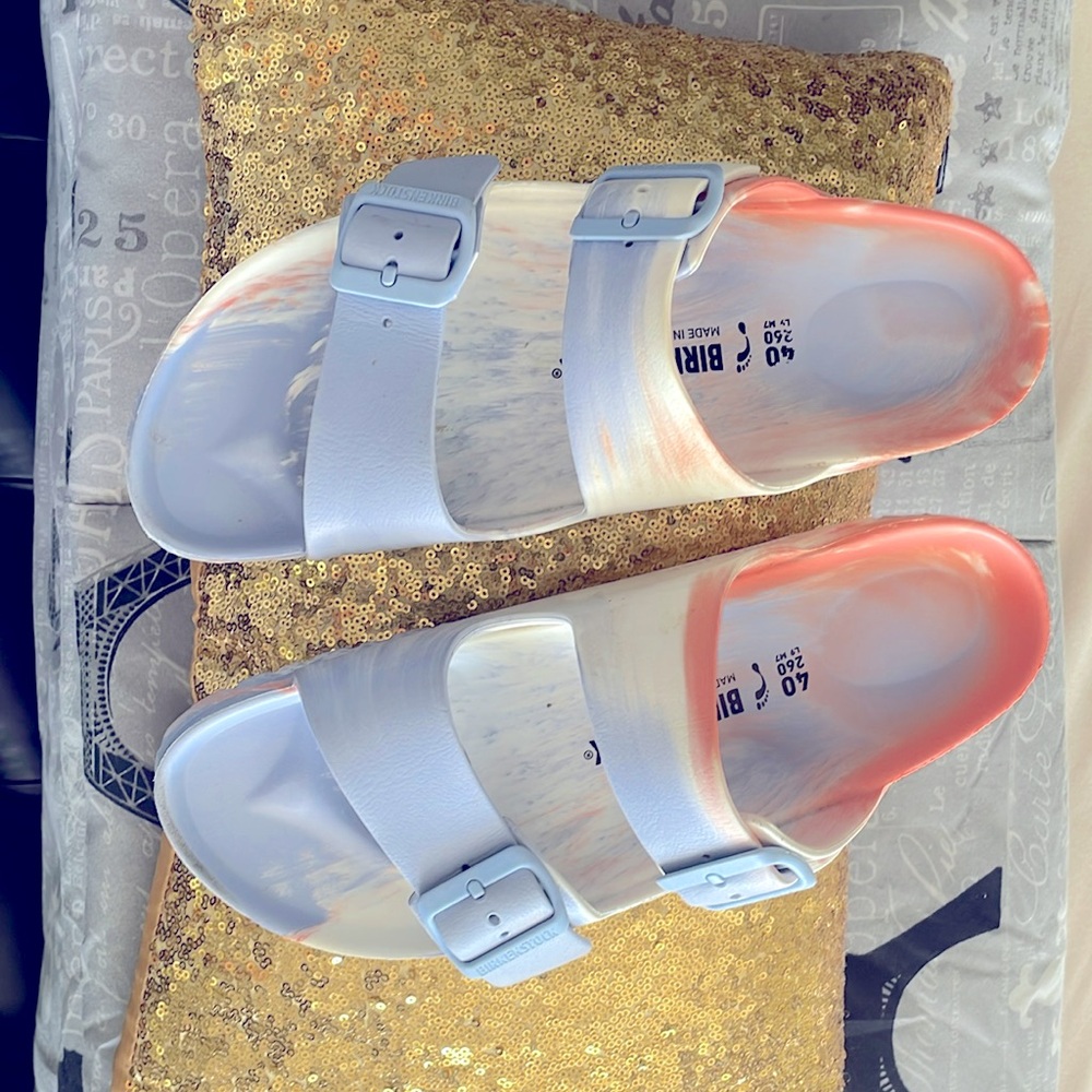 Birkenstock women Arizona Narrow Eva. Size 9, waterproof, lightweight. 
Less